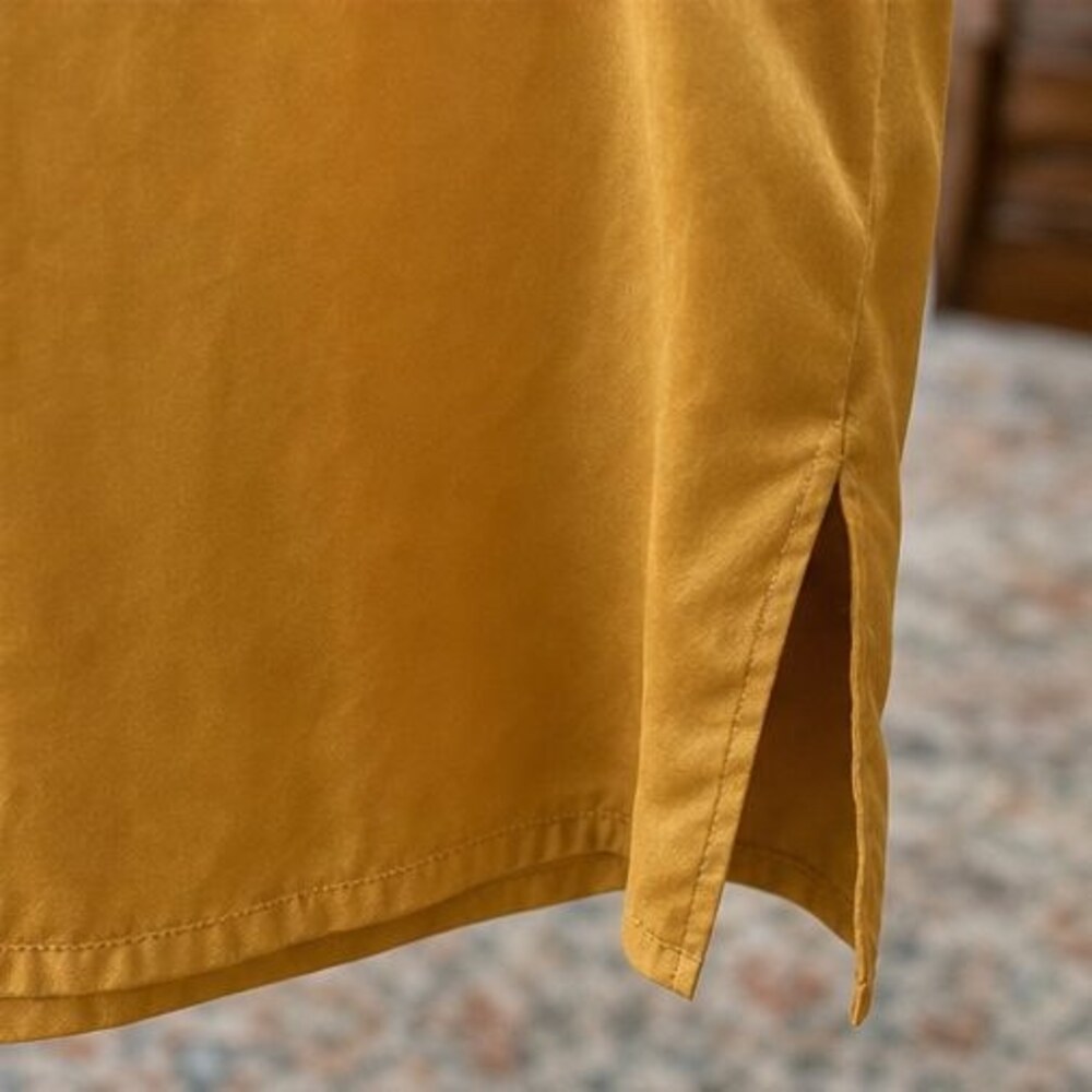 Rust Wrap Blouse - Picture 6 of 6